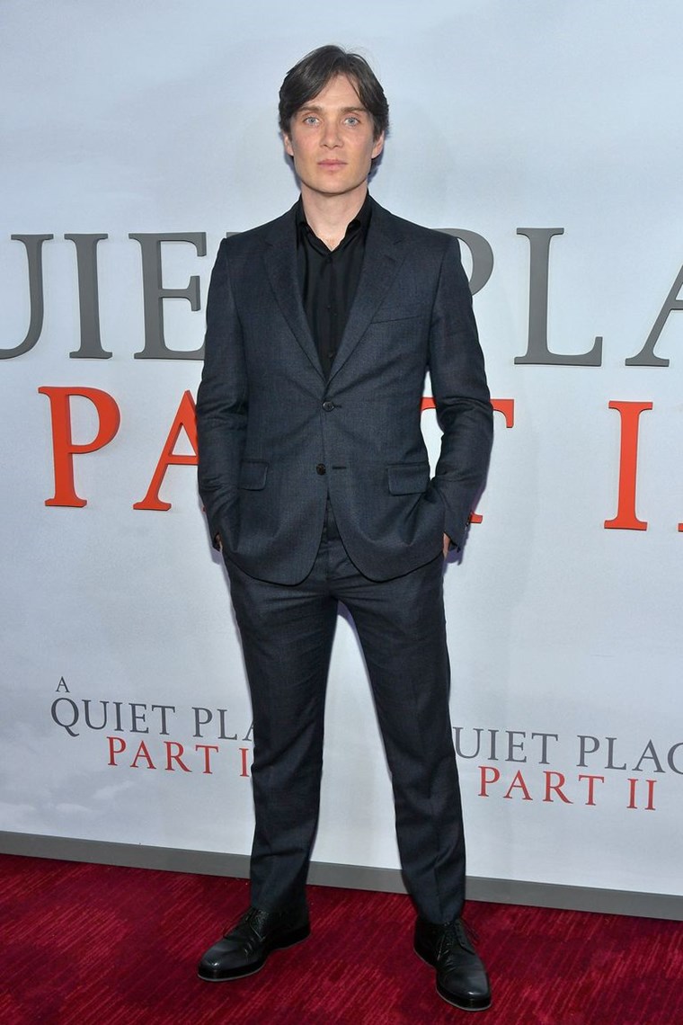 Όλες οι φορές που ζηλέψαμε τα 90s μαλλιά του Cillian Murphy