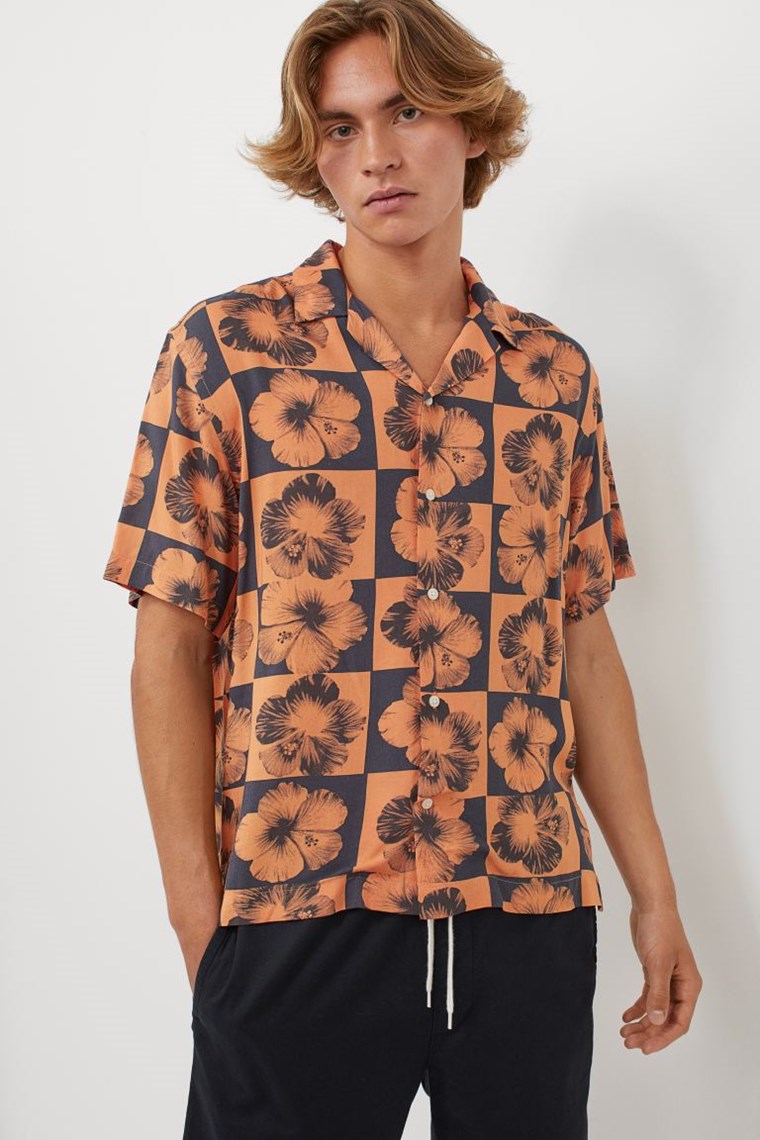 Τα must-have κοντομάνικα πουκάμισα αυτού του καλοκαιριού