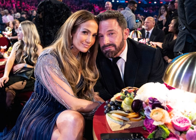 JENNIFER LOPEZ & BEN AFFLECK