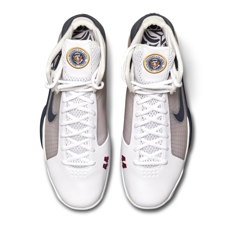 NIKE HYPERDUNKS ΤΟΥ ΜΠΑΡΑΚ ΟΜΠΑΜΑ 1