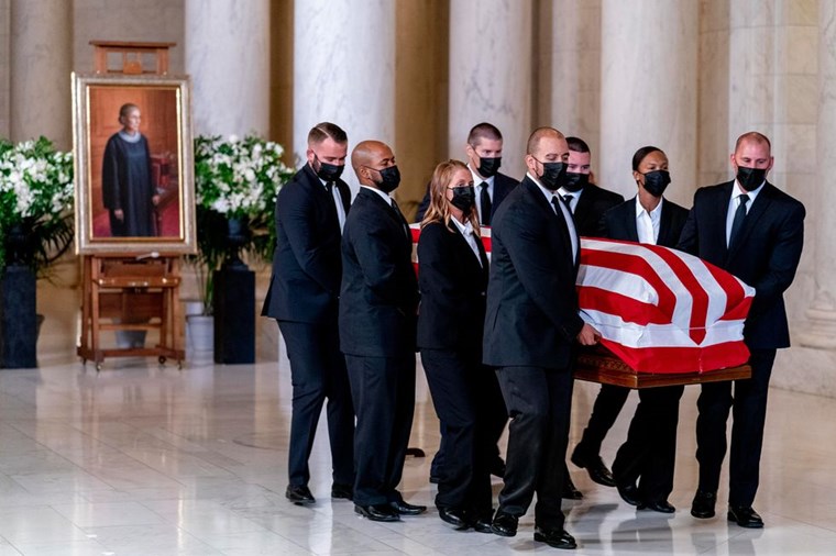Φωτογραφίες από την κηδεία της Ruth Bader Ginsburg 13