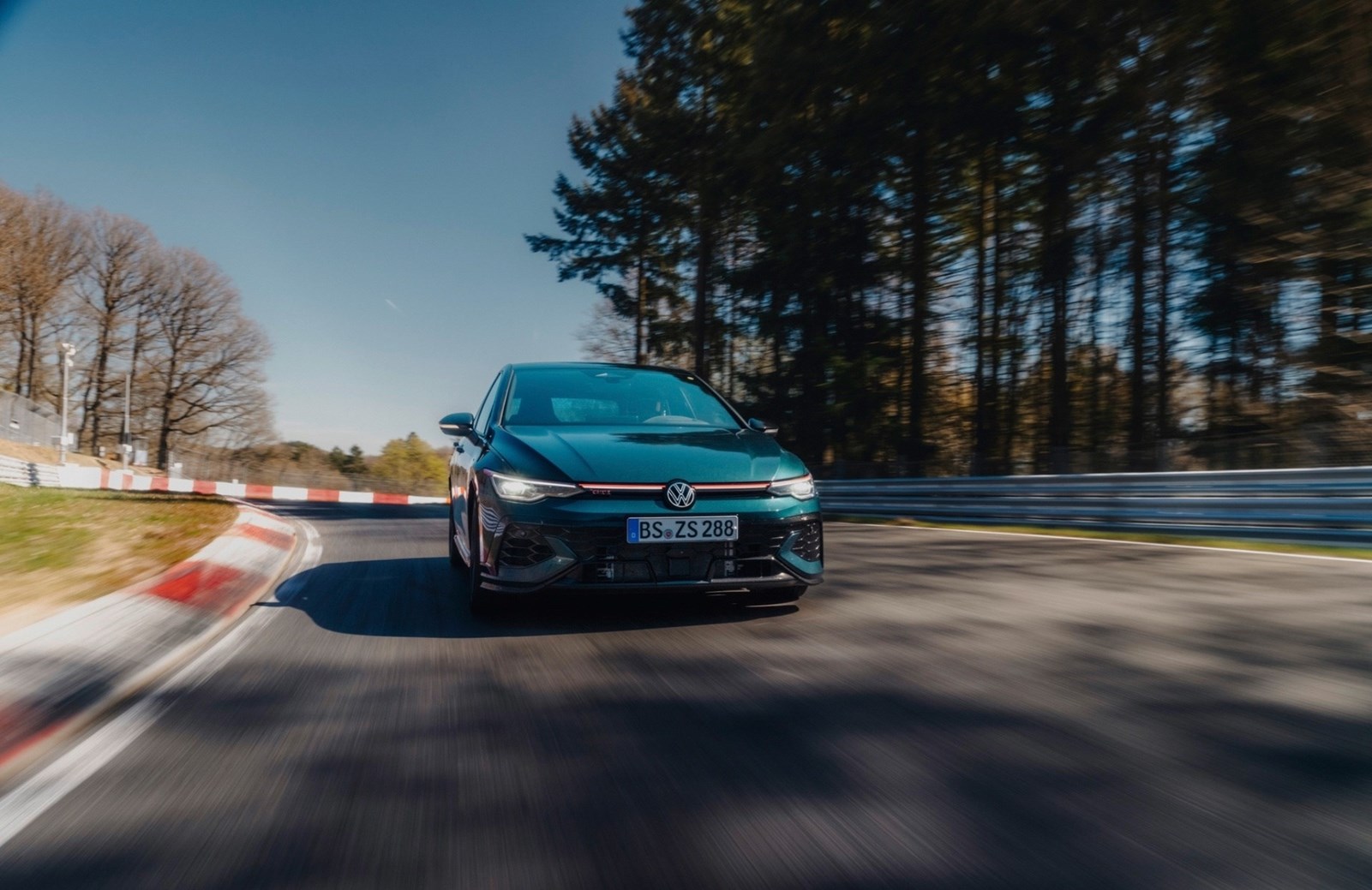 Volkswagen Golf GTI Edition 50