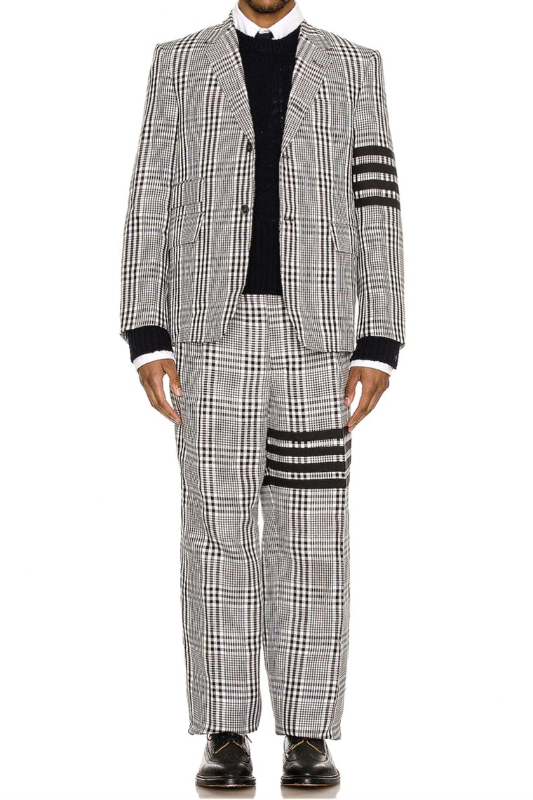 SUIT