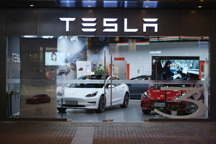 Tesla