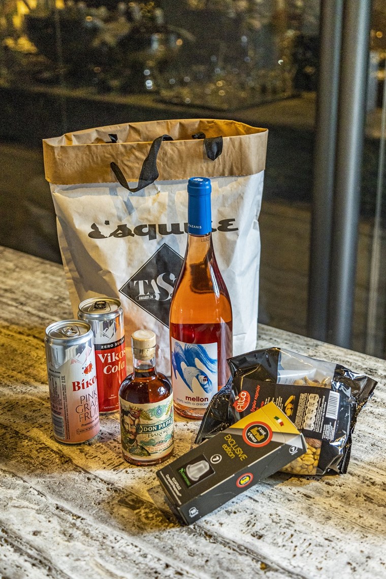 Το Goodie Bag του Tasty Awards 2024 x Esquire Private Dinner στο The Dolli