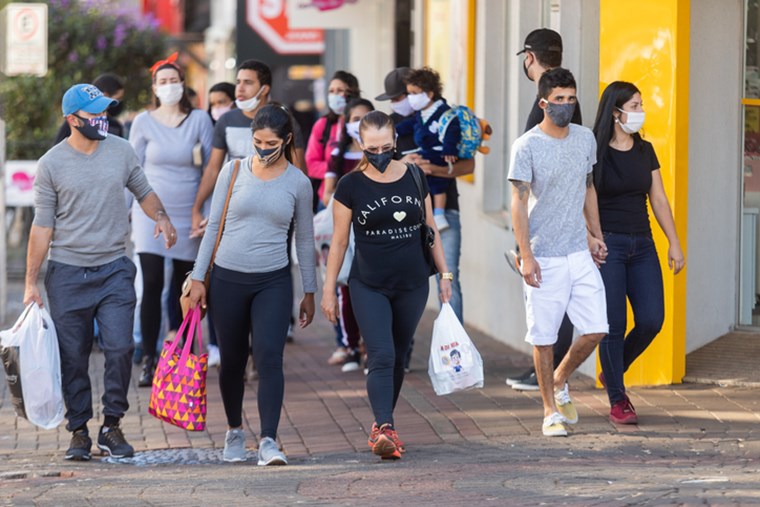 Κορονοϊός: 8.015 νέα κρούσματα