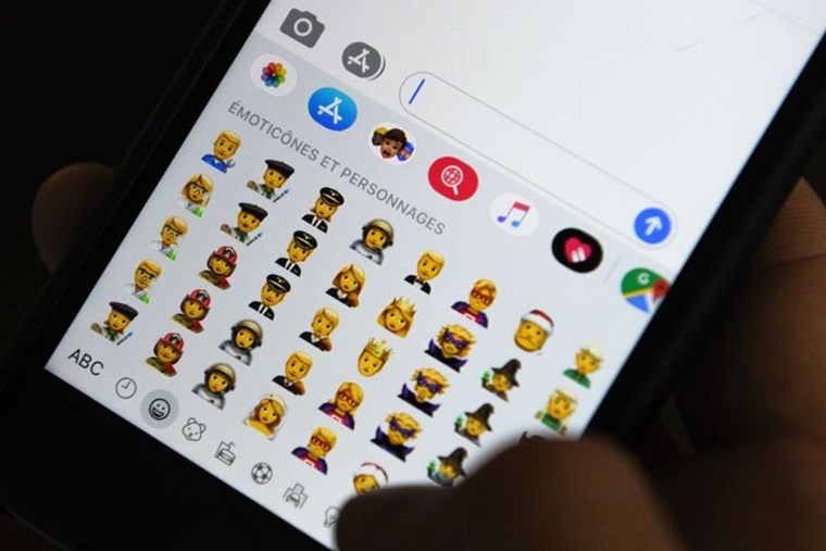 Τα 117 νέα emojis της φετινής χρονιάς