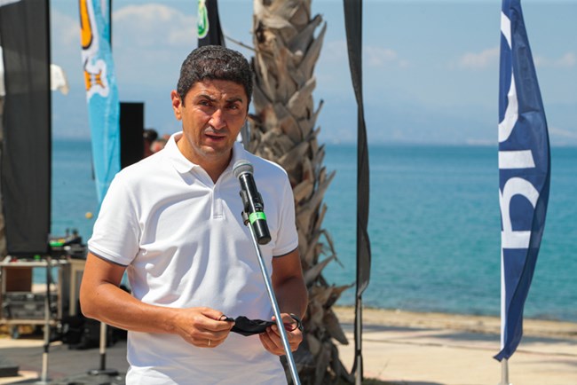 Το Spetsathlon Goes To Loutraki έδειξε τον δρόμο