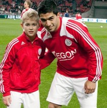 ΝΤΕ ΛΙΧΤ ΚΑΙ ΣΟΥΑΡΕΣ