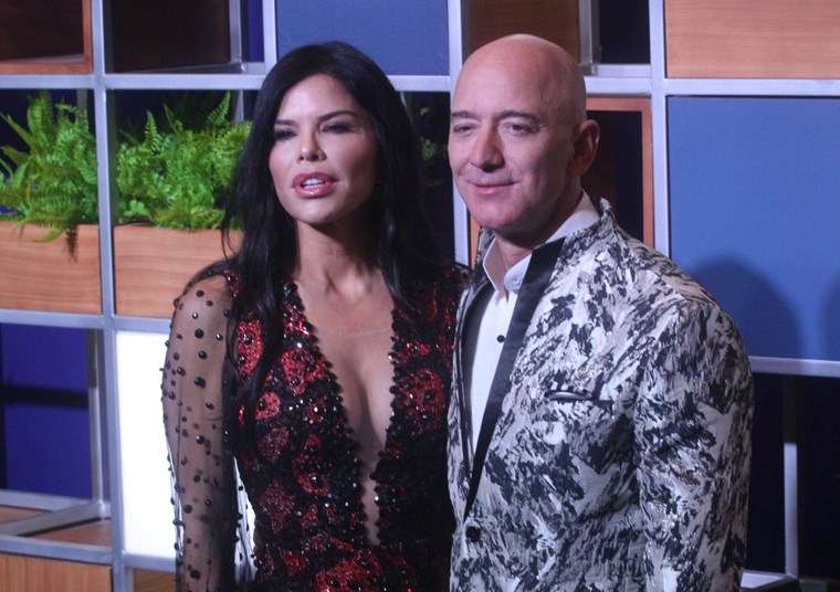 LAUREN SANCHEZ & JEFF BEZOS