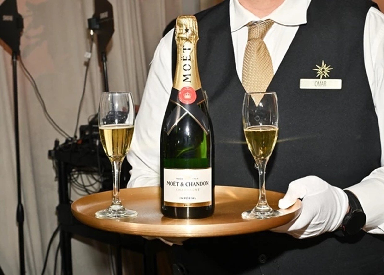 Αποκλειστικό | Χρυσές Σφαίρες 2026: Οι "αφανείς ήρωες" της φετινής τελετής αποκαλύπτουν όλες τις λεπτομέρειες στο Harper's Bazaar Greece