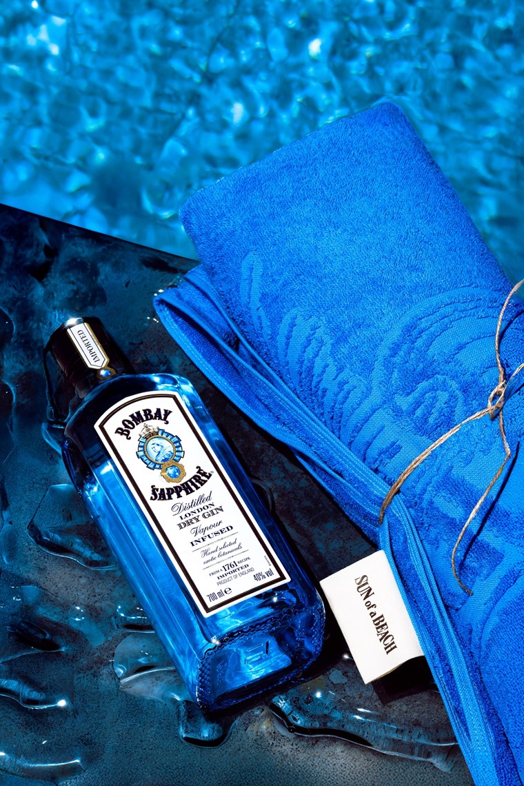 Step Into the Blue with Bombay Sapphire: Βουτιά στο ελληνικό καλοκαίρι