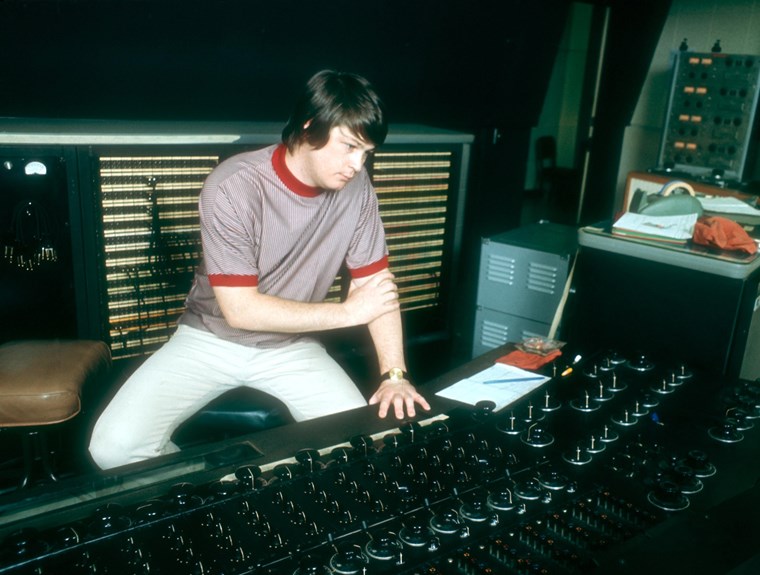 Ωδή στον Brian Wilson: 10 τραγούδια της ιδιοφυΐας των Beach Boys