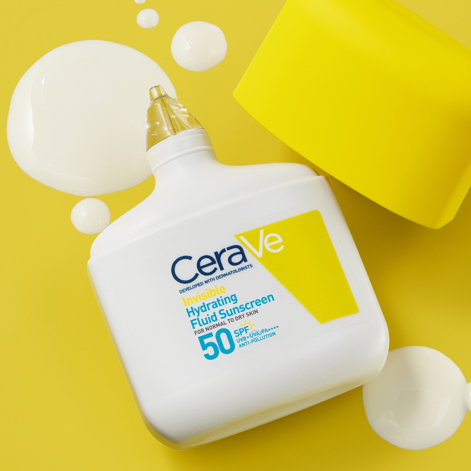 Η CeraVe επεκτείνει το προϊόντικό της χαρτοφυλάκιο, λανσάροντας την καμπάνια "sun care you want to wear" -αντηλιακά που θέλεις να τα φοράς- σχεδιασμένα σε συνεργασία με δερματολόγους