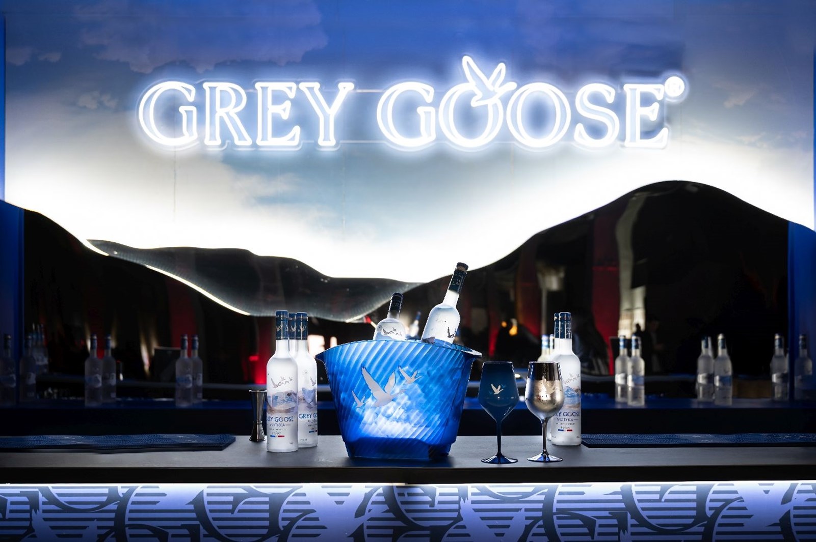 Η Grey Goose super premium βότκα γιόρτασε τη νέα καμπάνια MINAS "Humans"