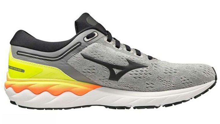 running sneakers 2021