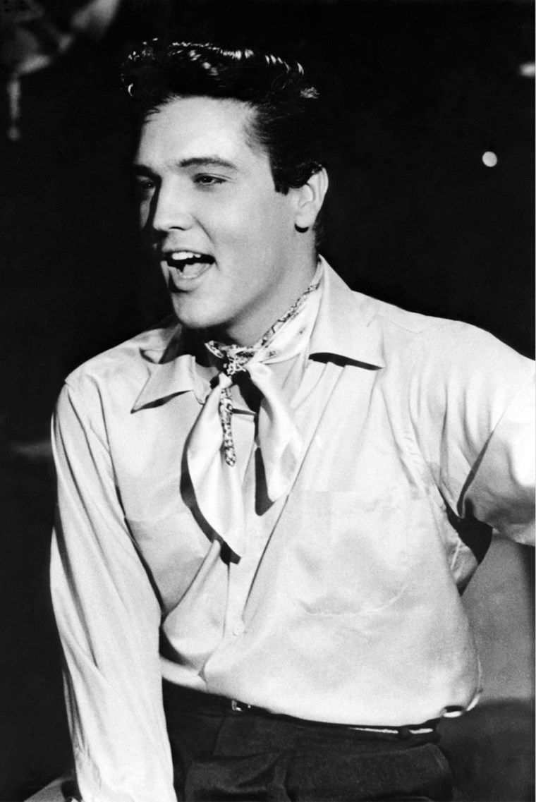 8 μαθήματα στυλ από τον Elvis Presley