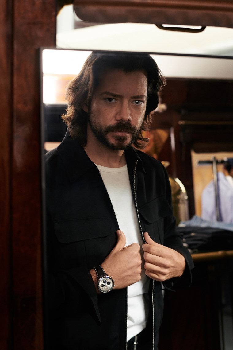 O Álvaro Morte θέλει να αντέξει στον χρόνο