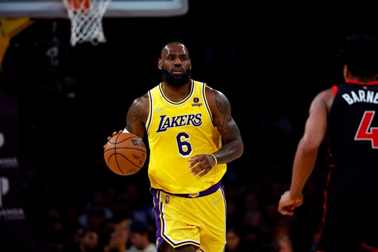 LeBron James, ο πρώτος δισεκατομμυριούχος παίκτης του ΝΒΑ