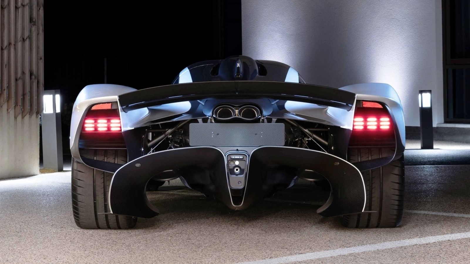 Aston Martin Valkyrie