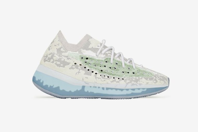 ADIDAS YEEZY SNEAKERS