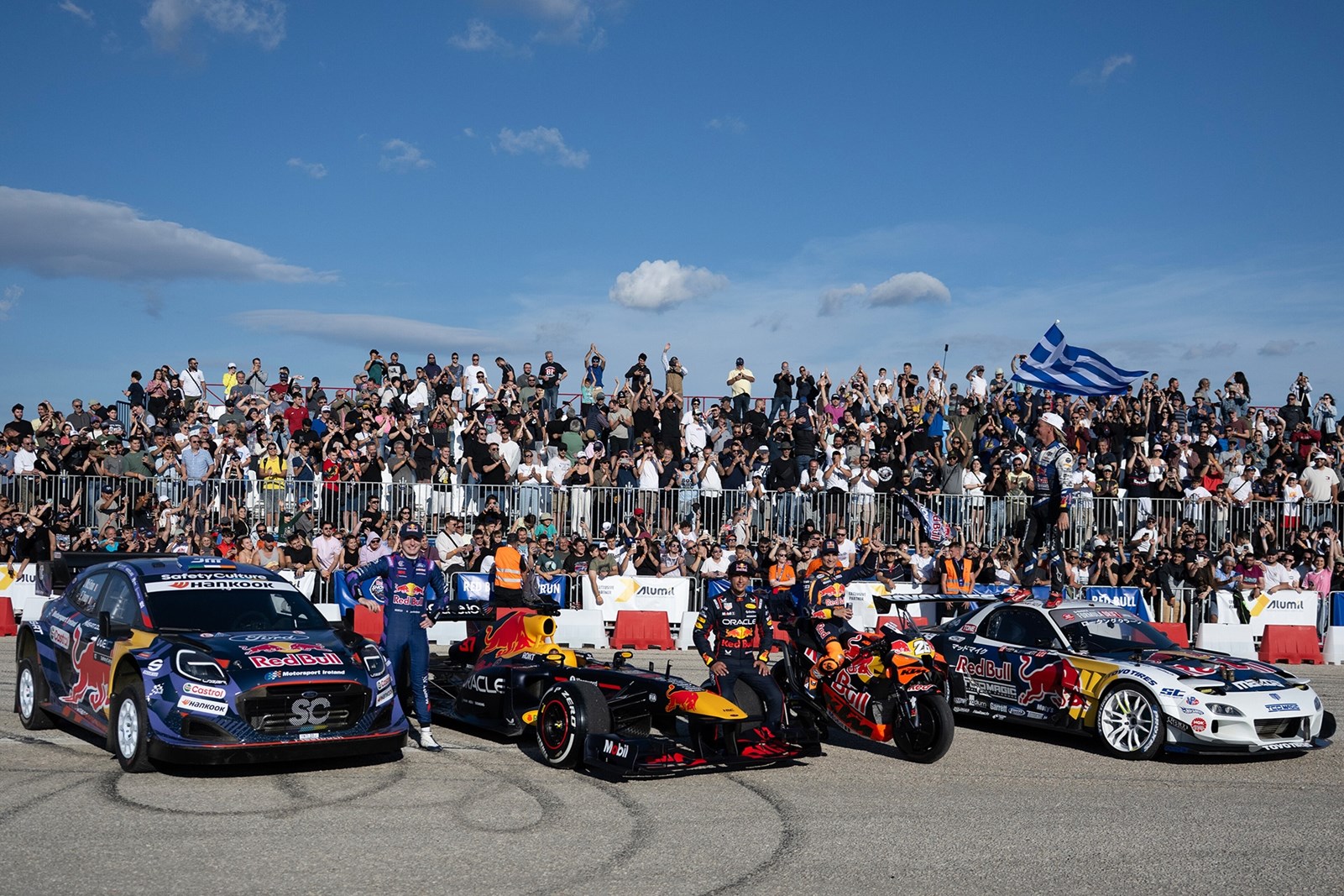Red Bull Showrun by ALUMIL: Το motorsports event που ταρακούνησε την Αθήνα