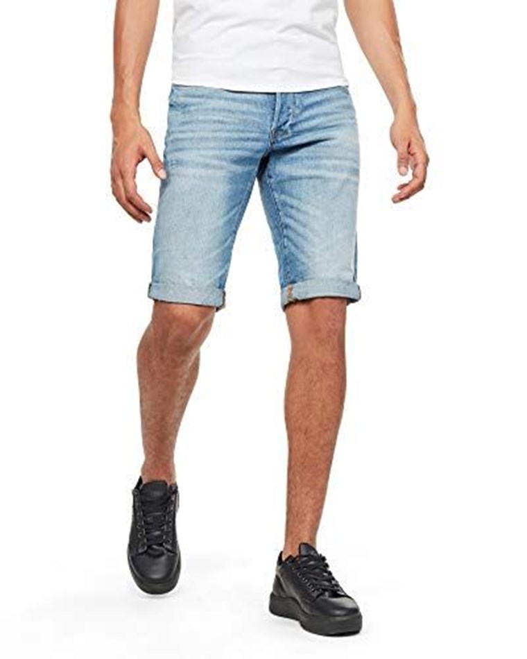 MAN WITH DENIM SHORTS