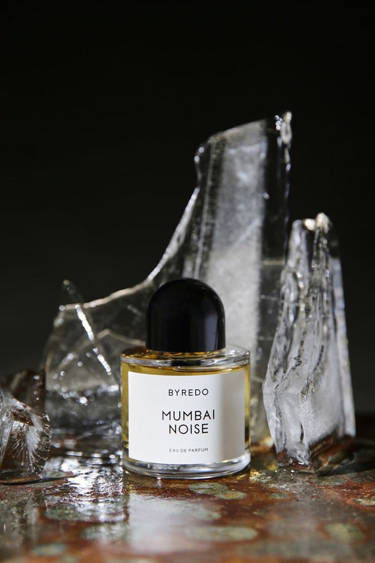 PERFUME EDITORIAL