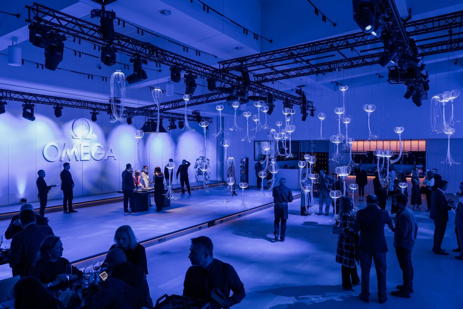 Μια καθηλωτική εμπειρία ωκεάνιου πνεύματος από την OMEGA