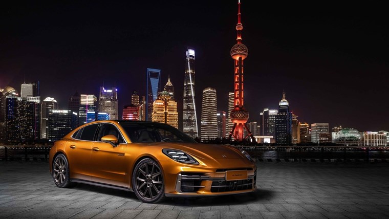 Η νέα Porsche Panamera έχει κάτι από την 911