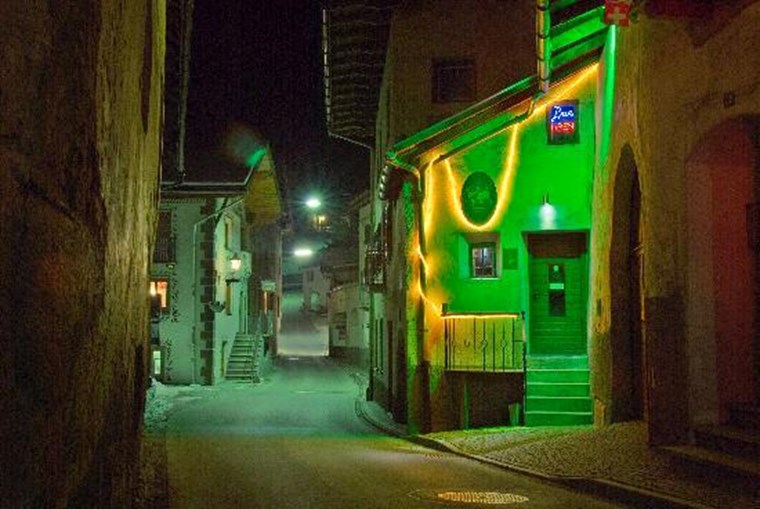 Το μικρότερο whisky bar στον κόσμο