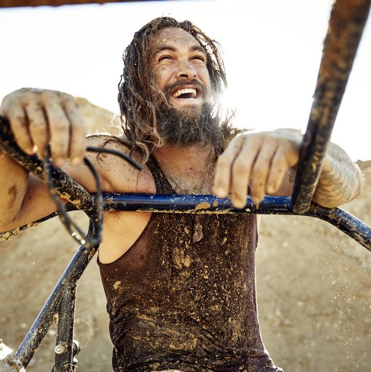 O Jason Momoa δε συμπαθεί ακριβώς τη γυμναστική