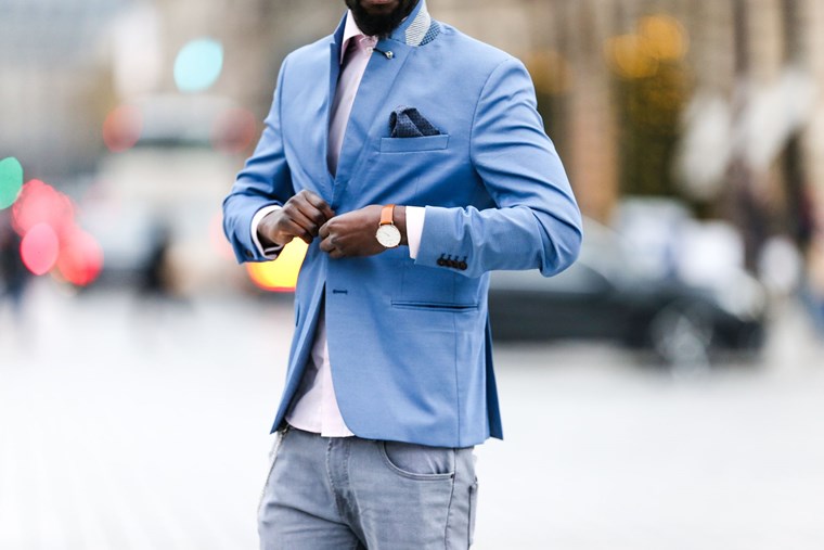 Tips για smart look όταν συνδυάζεις blazer με τζην παντελόνι