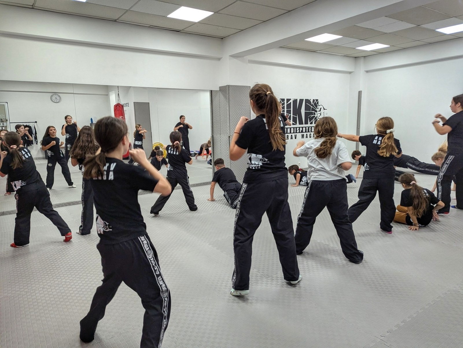 Πώς τo Krav Maga έγινε η ρεαλιστική απάντηση απέναντι στη βία και τον εκφοβισμό