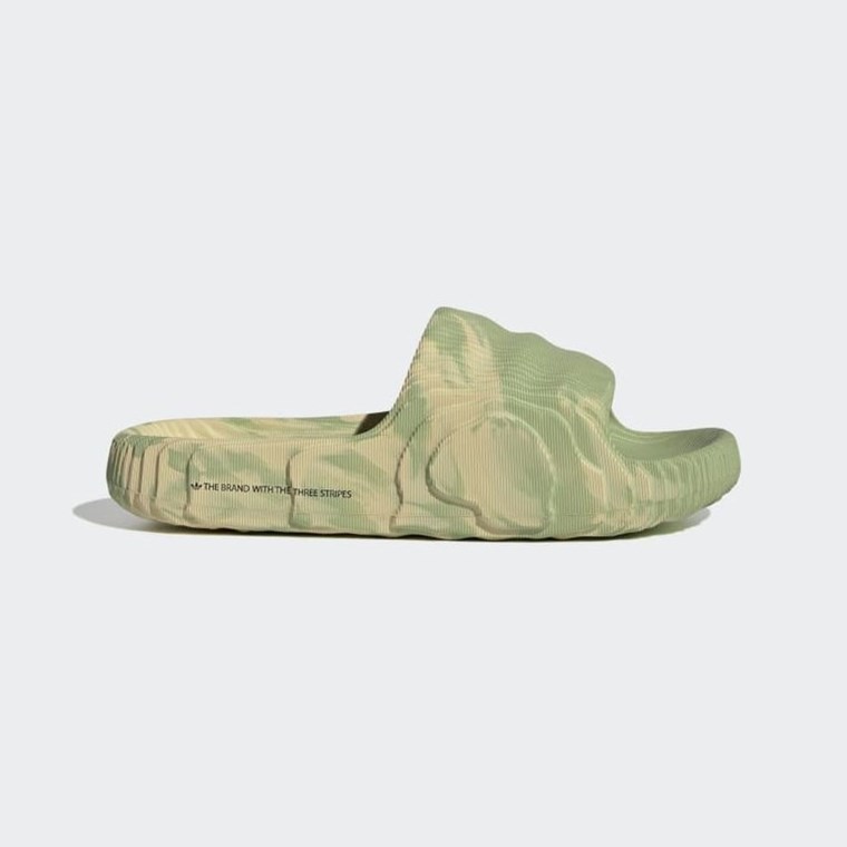 Καλοκαιρινά slippers για trend-setters
