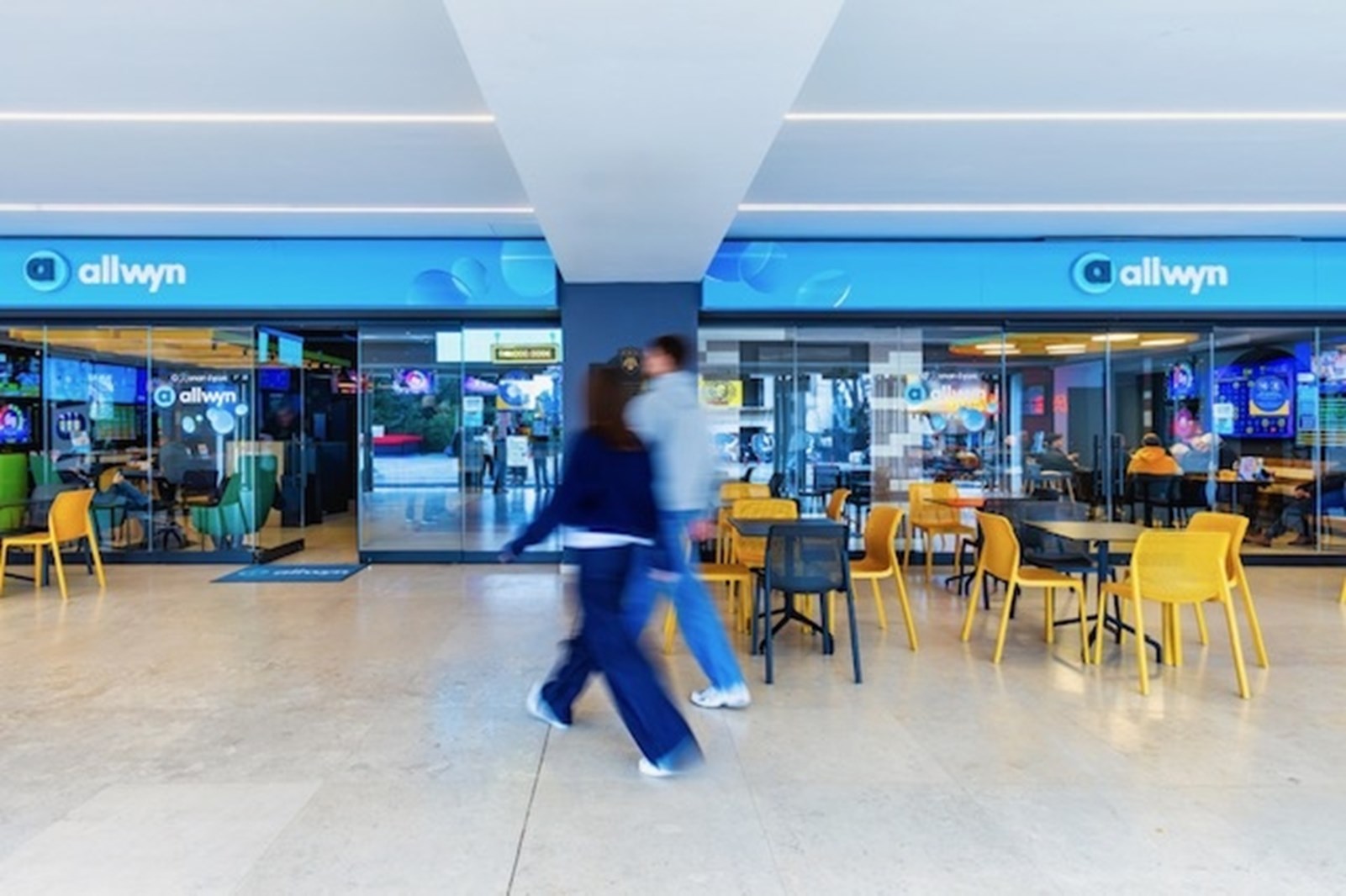 Μία πρώτη ματιά στο νέο, υπερσύγχρονο δίκτυο καταστημάτων της Allwyn