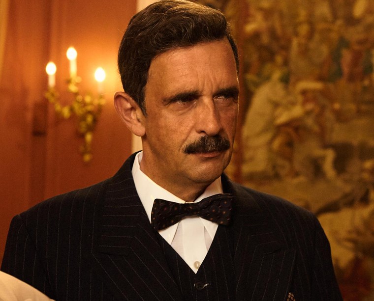 λεωνίδας κακούρης