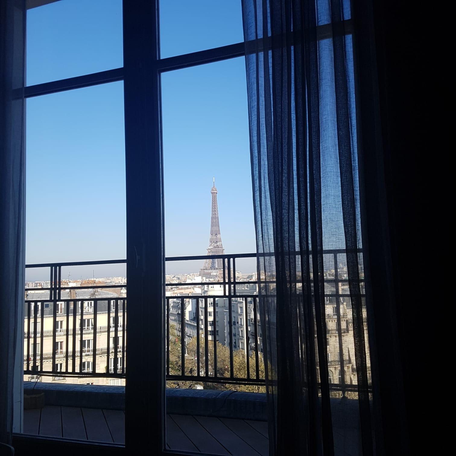 Γιώργος Λαμπρινός, ένας μοναχικός μπασίστας στον κόσμο του οσκαρικού μοντάζ