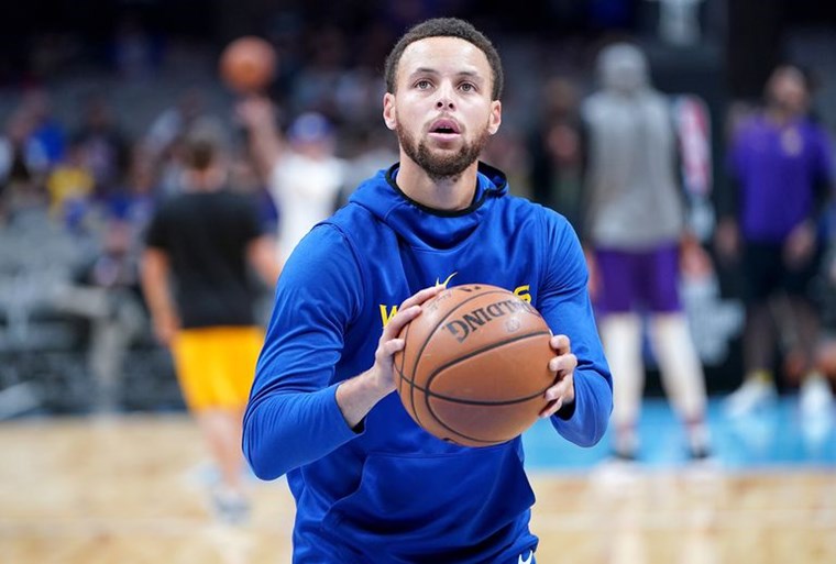 Stephen Curry, ένας από τους καλύτερους της ιστορίας