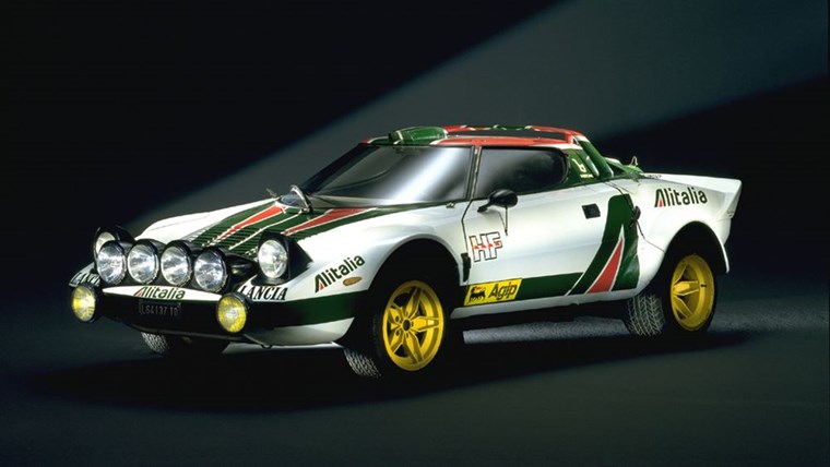 AYTOKINHTO LANCIA STRATOS 3