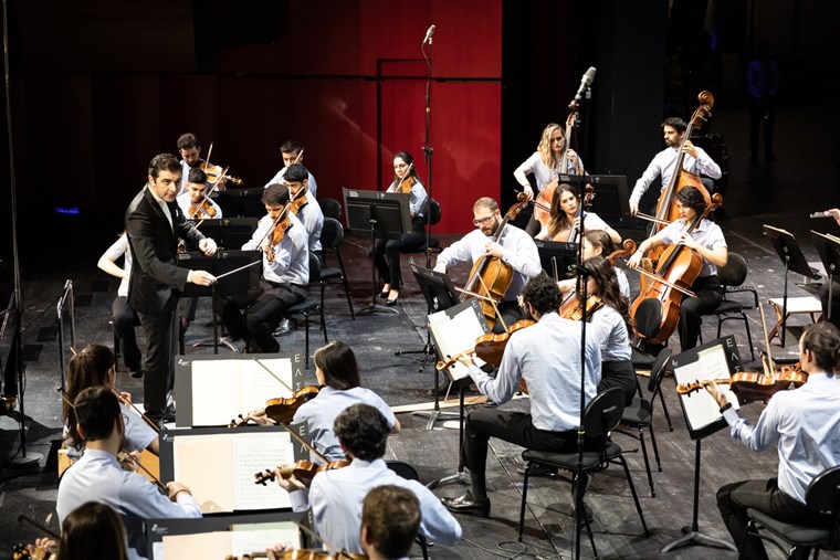 H Ελληνική Συμφωνική Ορχήστρα Νέων ετοιμάζει βαλίτσες για Βερολίνο