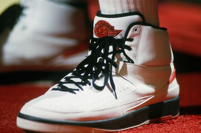 ΠΑΠΟΥΤΣΙΑ AIR JORDAN 2 1