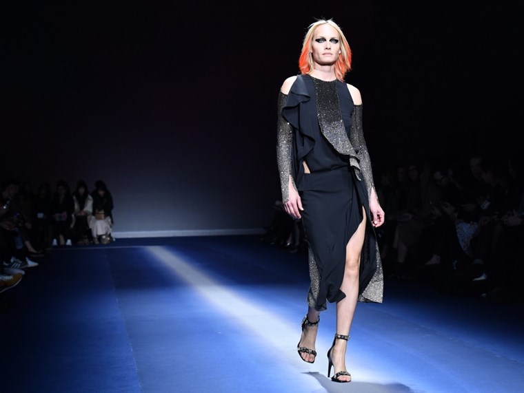 Amber Valletta, A Woman We Love