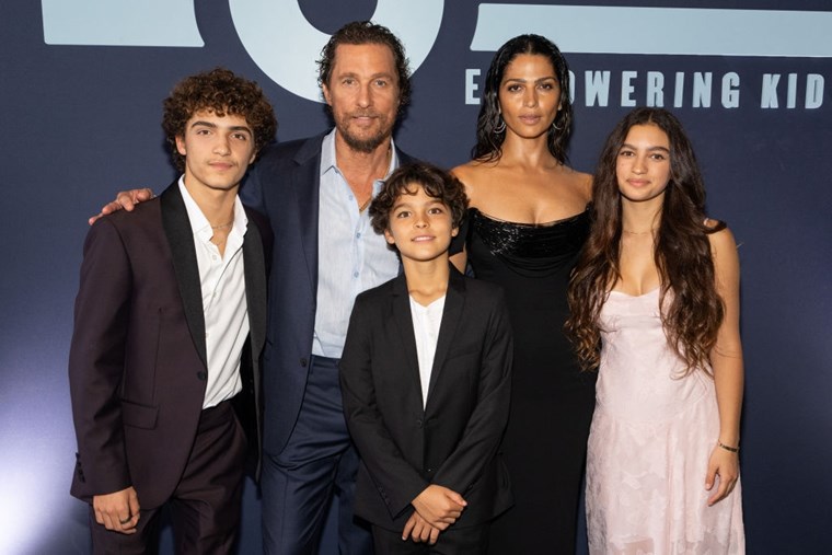 O Matthew McConaughey με την οικογένειά του