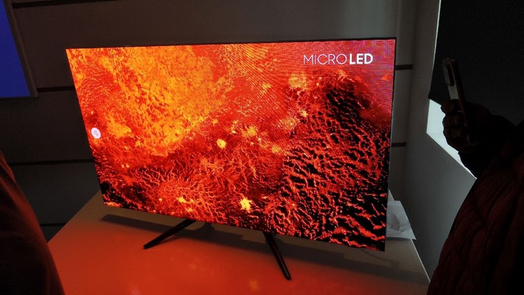 Είδαμε την πρώτη τηλεόραση MicroLED που κατέφθασε στην Ελλάδα