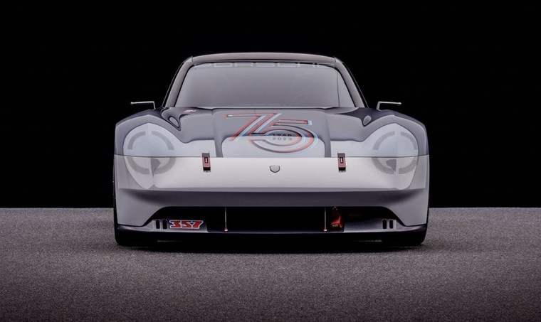 Η Porsche Vision 357 είναι το τέλειο δώρο της Porsche στον εαυτό της