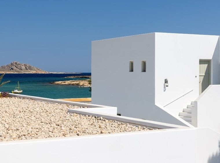 Κάτι νόστιμο μαγειρεύουν Γιάννης Κιόρογλου και Αλέξανδρος Τσιοτίνης στην Πάρο