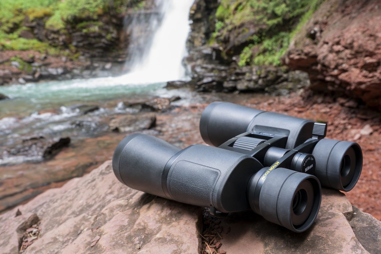 Νέα κιάλια Action και Action Zoom από την Nikon, ιδανικά για αρχάριους