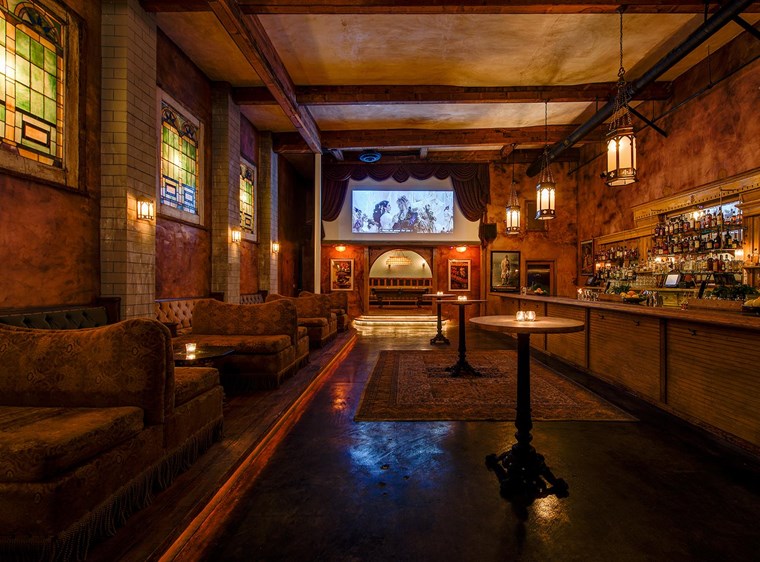 Τα γοητευτικότερα speakeasy bars σε κάθε γωνιά του πλανήτη