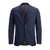 Στιλάτα σακάκια που δεν φοριούνται μόνο στις γιορτές